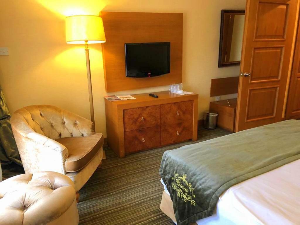 Oscar Beachfront Resort & Spa & Casino Kyrenia  Bagian luar foto